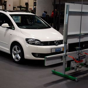 (Holz / »kfz-betrieb)