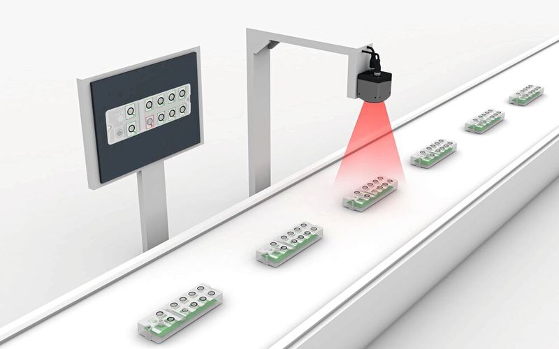 Der VisionSensor sorgt für eine zuverlässige und kontinuierliche Anwesenheitskontrolle von Dichtringen an elektronischen Baugruppen. (Bild: Balluff)