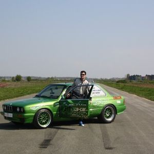 pics Mate Rimac Green Bmw oldtimer bmw e30 bricht