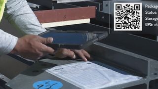 Jedes Bauteil – vom Lieferanten über den Transportweg bis hin zum Lagerplatz und der Montage auf der Baustelle – wird per Scan digitalisiert. (Bild: InsiteIT)