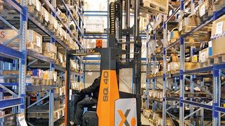 Der Hubtex „SQ“ bietet Tragfähigkeiten von bis zu 6 t – und das bei kompakten Abmessungen. (Hubtex)