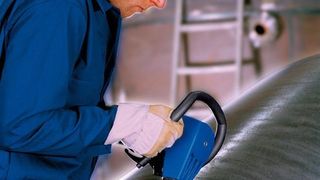 Der Trumpf-Schweißkantenformer TKF 1101-0 ist speziell für die Schweißnahtvorbereitung an Baustahl und Aluminium ausgelegt.  Bild: Trumpf (Archiv: Vogel Business Media)