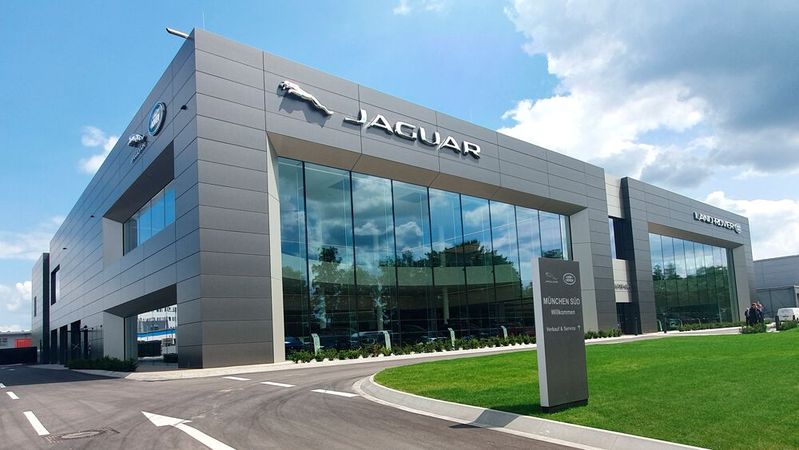 Die Münchner Statement-Site ist eine Autohaus-Immobilie der Superlative.(Bild:  Simon – VCG)