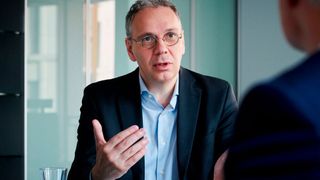 Der BV-Med zieht eine kritische MDR-Bilanz. BV-Med-Geschäftsführer Dr. Marc-Pierre Möll alarmiert:„Die Lage spitzt sich zu, der Handlungsdruck wächst.“ (BV-Med/Darius Ramazani)