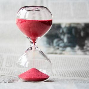 An manchen Schüttgut-Anlagen nagt der Zahn der Zeit. Abhilfe schaffen neue Technologie und Wissen um den Erhalt betagter Komponenten.