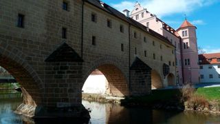 Kurz vor den Toren von Amberg (Schwaben) liegt das Gelände, auf dem Polarise die so genannte KI-Fabrik aufzieht. (Bild: Amberg / Sergei Gussev / CC BY-SA 2.0 / flickr.com)