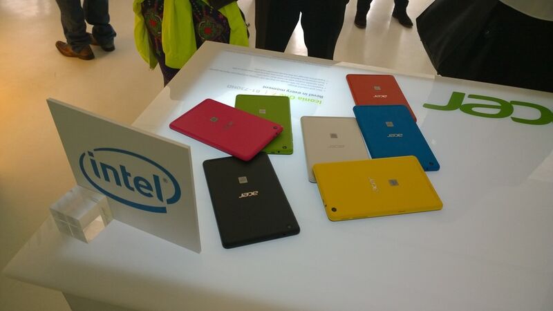 Bunt: Das Android-Tablet Iconia One 7 wird in verschiedenen Farben angeboten. (Bild: Klaus Länger)