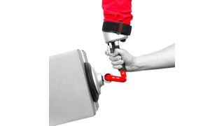 Handling von Kartons mit dem Vaculex-TP-Hebegerät. (Piab)