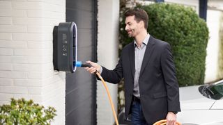 Wallboxen erleichtern und beschleunigen das Laden von E-Autos zuhause. Doch die Produkte unterscheiden sich. (Bild: Innogy)