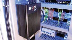 Le nouveau système de contrôle intelligent plug-and-play Eye+ d'Asyril s'intègre très facilement.