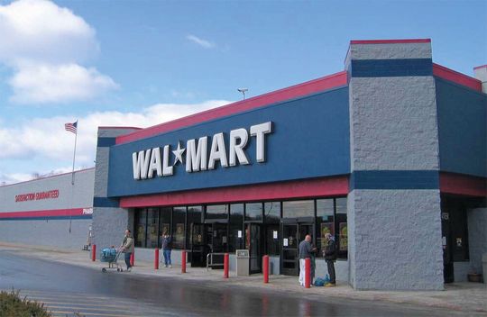 Walmart ist weltweit das umssatzstärkste Familienunternehmen. Deutsche Vertreter findet man immer seltener. Unter den ersten 10 finden sich nur noch drei, hat die Wirtschaftsprüfgesellschaft PwC analysiert.(Bild:  J. C. Benedict; Wikimedia Commons; CC-BY-SA 3.0)