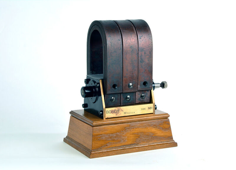Eine Magnetzündung für Automobile aus dem Jahr 1897. Die Erfindung brachten dem Konzern den Welterfolg. (Bosch)
