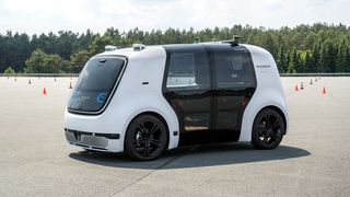 Erinnert ein wenig an einen Pandabären: der VW Sedric, den die Wolfsburger bereits 2017 als Studie auf dem Genfer Autosalon vorgestellt haben. (Bild: VW)