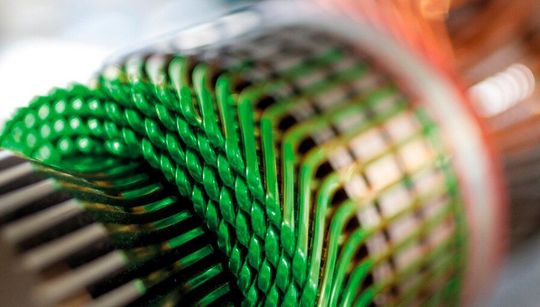 Kompensierende Kraft! Schaeffler leidet zwar unter dem Schwächeln der Automobilbranche, doch was dieser Geschäftsbereich umsatztechnisch nach unten drückt, kann, wie es weiter heißt, die Industriesparte des Unternehmens nach oben ausgleichen.(Bild:  Schaeffler)