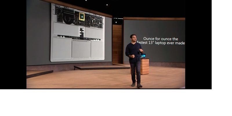 Das Surface Book mit Nvidia-Geforce-GPU ist laut Panos Panay das schnellste 13-Zoll-Notebook auf dem Markt. (Bild: Microsoft)