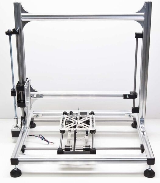 Der 3D-Drucker Velleman K8200 im Aufbau: (Bild: Velleman nv)