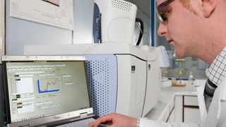 Lösungen von OneSource erhöhen und verbessern den Durchsatz, da die Geräteausfallzeit minimiert wird.  (Bild: PerkinElmer)