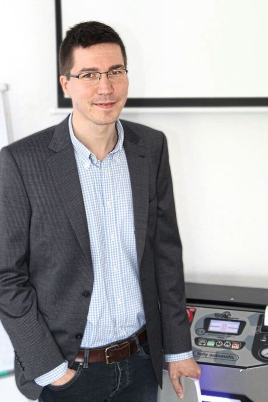 Felix Dunst ist Verkaufsleiter beim Werkstattausrüster Geisler(Bild:  Geisler)