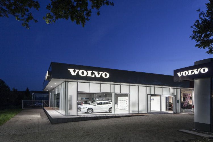 Was außen noch im kühlen Industriestyle daherkommt, ... (Foto: Volvo)