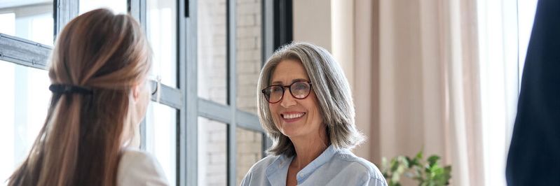 Das VDI-WoMentorING ist ein Mentoring-Programm von Ingenieurinnen für Ingenieurinnen. Das VDI-WoMentorING ist ein Mentoring-Programm von Ingenieurinnen für Ingenieurinnen.