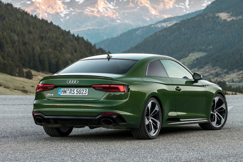 Kam beim alten RS5 noch ein V8-Sauger zum Einsatz, setzt der Neue nun auf einen V6-Biturbo. (Audi)