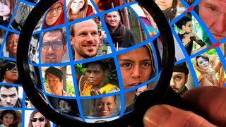 Die DSGVO soll die Persönlichkeitsrechte schützen - und birgt große Herausforderungen im Umgang mit Daten (Bild: Pixabay)