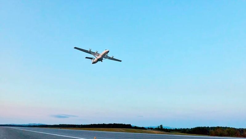 Heart Aerospace hat den ersten Flug mit seiner rein batterieelektrischen Flugzeugstudie X1 absolviert.(Bild:  Heart Aerospace)