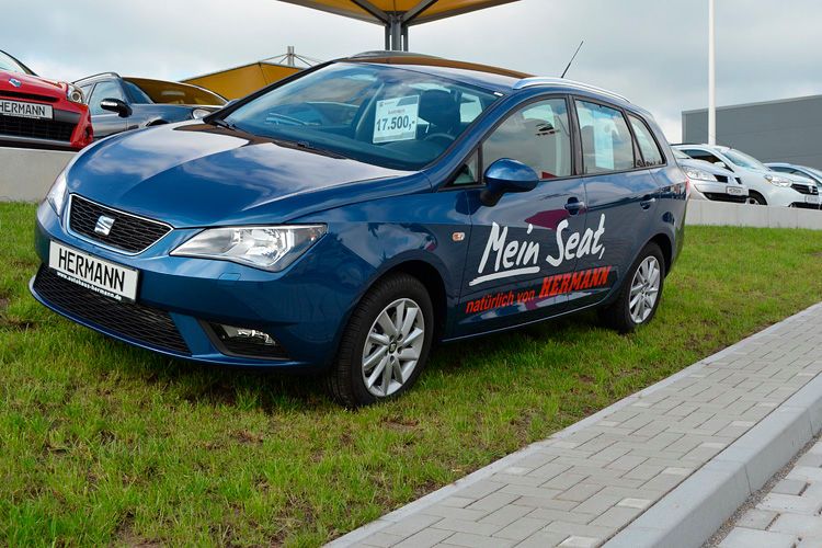 … damit es künftig in Mühlhausen heißt: „Mein Seat – natürlich von Hermann“. (Foto: Grimm)