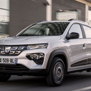 Mit dem Dacia Spring sinkt der Einstiegspreis in die E-Mobilität in Deutschland auf unter 11.000 Euro.(Bild:  Dacia)