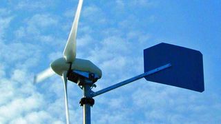 Kleinwindkraftanlagen wie „Antaris 2,5“  ... von Heyde Windtechnik finden immer mehr Anwendungsgebiete und leisten dabei einen aktiven Beitrag zum Umwelt- und Klimaschutz. (Archiv: Vogel Business Media)