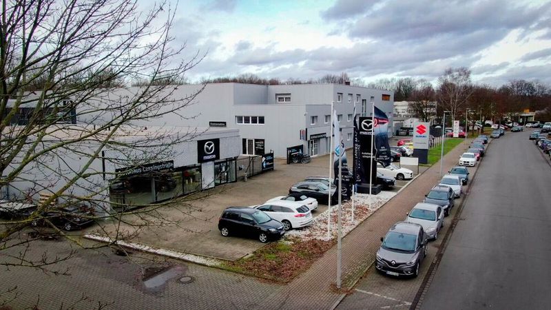 Rund 2.000 Fahrzeuge verkauft das Mazda- und Suzuki-Autohaus Lessingstraße. (Bild: Autohaus Lessingstraße)