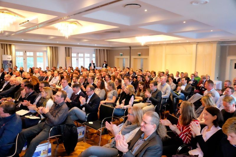 In diesem Jahr fand bereits die zwölfte Herbstakademie der Junioren auf Sylt statt. So viel steht schon fest: Die nächste Auflage folgt, und zwar vom 6. bis 8. November 2020. (Zietz / »kfz-betrieb«)