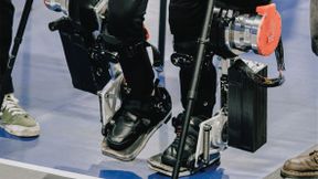 Das von RISE entwickelte Exoskelett unterstützt die Bewegungen des Unterkörpers. (Bild: Technische Universität Berlin)