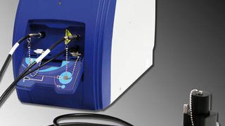 Polytec hat das neue Raman-Spektrometer i-Raman Plus für den mobilen Einsatz vorgestellt. (Bild: Polytec)