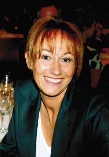 2012: Die BFC stellt sich neu auf: Aufgrund veränderter Rahmenbedingungen entscheidet die BFC-Mitgliederversammlung, ab dem Schuljahr 2012/13 die BFC mit Schulleiterin Sylvia Gerl am alleinigen Standort Northeim zu konzentrieren. Dazu gehört auch die Einführung von vier Vertiefungsrichtungen parallel zum BFC-Studienprogramm. Mit einer neuen Image- und Werbekampagne startet die BFC durch. Dazu gehören auch eine neu gestaltete Internet-Homepage, ein Image-Film sowie eine BFC-Fanpage auf Facebook. (Foto: BFC)