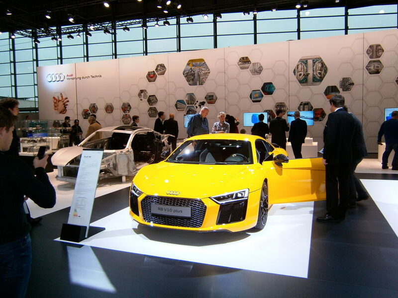 Der Audi-Werkzeugbau präsentierte sein Können mit einem breit angelegten Präsentationsfeld. (Bild: Königsreuther)