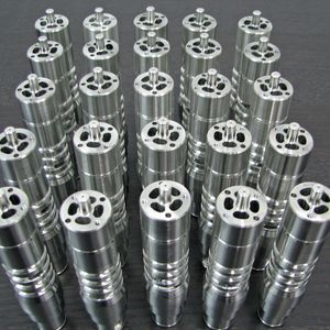 Bild 1: Aus acht Teilen dieser Düse für die Lebensmittelindustrie wird mit Additive Manufacturing eines – und das in Serienproduktion.