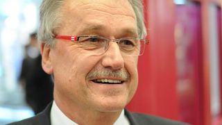 „Als Qualitätsanbieter für Verbindungstechnik bedienen wir vor allem Kunden aus den Bereichen Automatisierungs- und Antriebstechnik, Maschinenbau, Lebensmittelindustrie und Erneuerbare Energien.“ Wolfgang Pfeiffer, Intercontec (Archiv: Vogel Business Media)