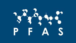 Weil per- und polyfluorierte Alkylverbindungen (aus dem Englischen kurz PFAS genannt) im Verdacht stehen, schädlich zu sein, droht ein Verbot. Doch diese Substanzen sind für die Industrie wichtig. Alternativen müssen her! Das SKZ in Würzburg will dabei vor allem KMU helfen. (Bild: F. Briddelton)