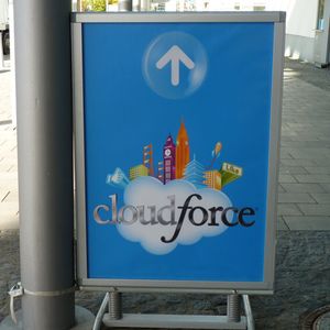 Hier entlang zur größten Cloudforce-Veranstaltung in Deutschland.