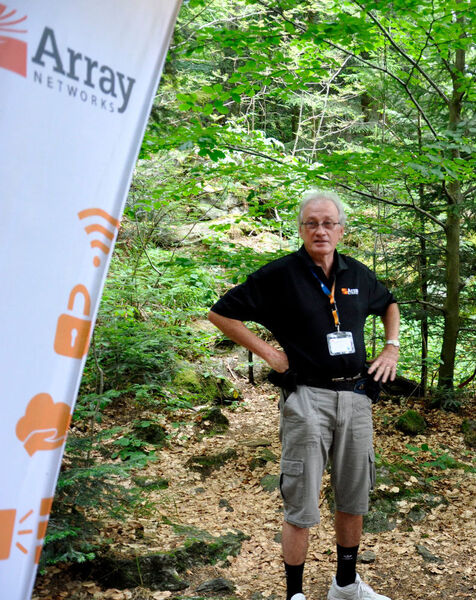 Rodolf Schmit präsentiert die aktuelle Produktlinie von Array Networks. (Sysob)