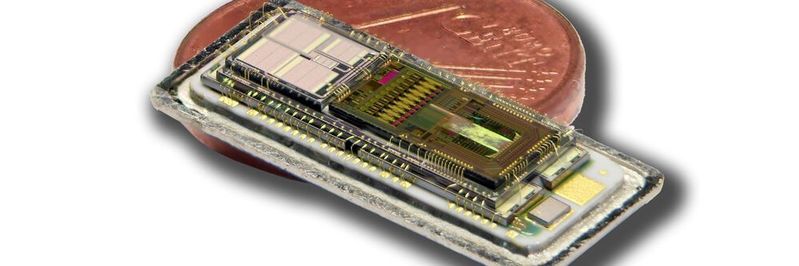 Das DBS-Implantat kann programmierbare elektrische Impulse an Patienten senden, die unter chronischen Schmerzen, Harninkontinenz und Funktionsstörungen der Gliedmaßen leiden. Das DBS-Implantat kann programmierbare elektrische Impulse an Patienten senden, die unter chronischen Schmerzen, Harninkontinenz und Funktionsstörungen der Gliedmaßen leiden.