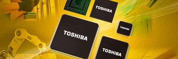 Hat Toshiba den Widerstand gegen aktivistische Hedgefond-Investoren aufgegeben? Das Unternehmen gab bekannt, nun strategische Alternativen zu einer Sanierung des angeschlagenen Konzerns prüfen zu wollen - inklusive einer Privatisierung. (Bild:  Toshiba)