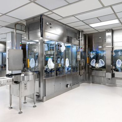 Während „OmniAI Vision“ den Prozess von außen mithilfe von Kameras überwacht, beobachtet „OptiLAIN“ den Prozess von innen über die übrigen Sensoren. (Bild: Steriline)