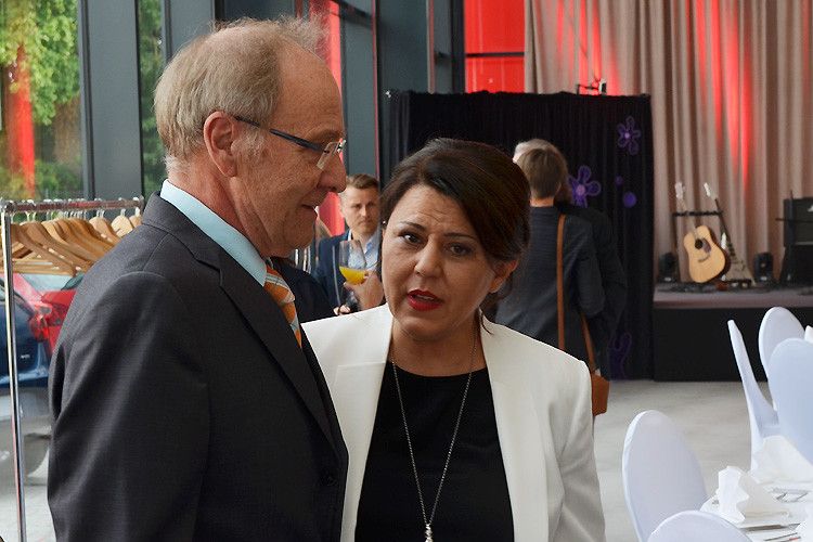 Seine Nichte und Mitgeschäftsführerin Ebru Cirkin hatte die Feier durchorganisiert. (Foto: Grimm)