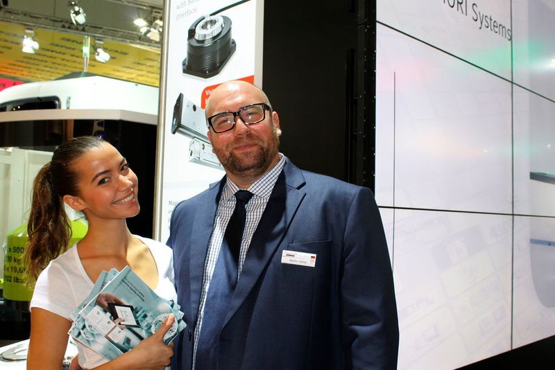 With more than 1,600 companies and 120,000 m² of net exhibition space booked and distributed across 12 halls, EMO Milano (5-10 October 2015) was a bright reflection of a positive trend in European machine tool production. (Source: Schulz)