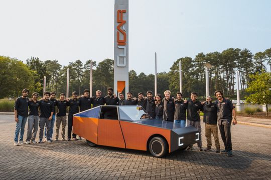 An dem Forschungs- und Ausbildungsprojekt haben 16 Masterstudenten zwei Jahre entwickelt und gebaut.(Bild:  BMW/Clemson University)