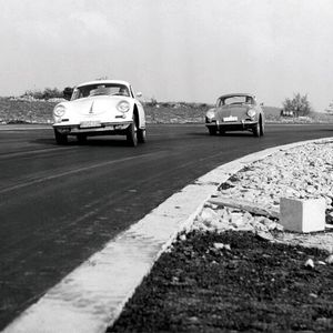 (Dr. Ing. h.c. F. Porsche AG)