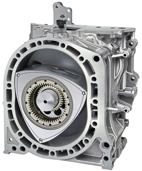 Der Kreiskolbenmotor hat den Vorteil, dass er sehr platzsparend ist und von Anfang an eine kreisförmige Bewegung erzeugt. (Bild: Mazda)