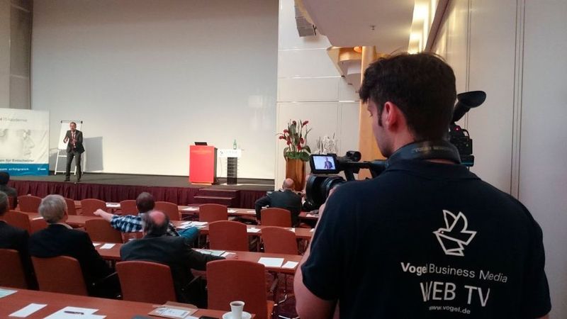 Die Keynotes wurden auch im Video festgehalten. Hier der Vortrag von Josef Bertl über die Store-Age als neuem Zeitalter der Speichertechnologie. (Vogel IT)